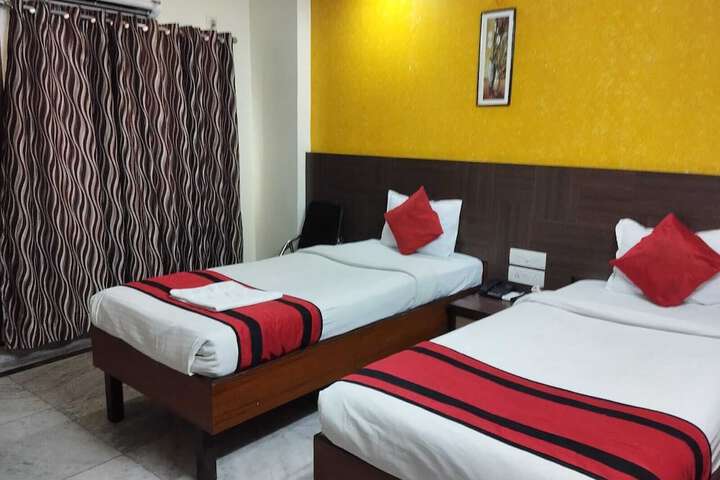 Room 16 of 24