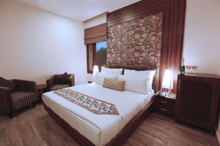 Room 37 of 51
