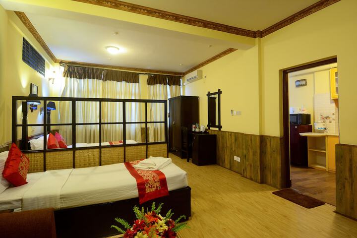 Room 18 of 35
