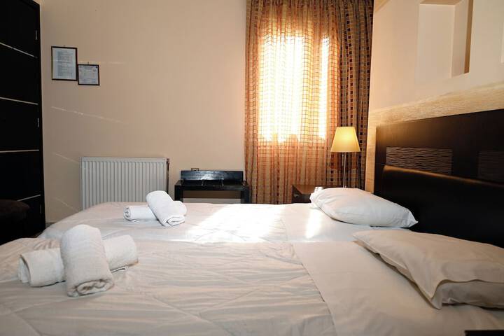 Room 9 of 24