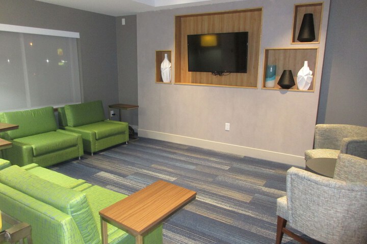 Hotel 52 of 56