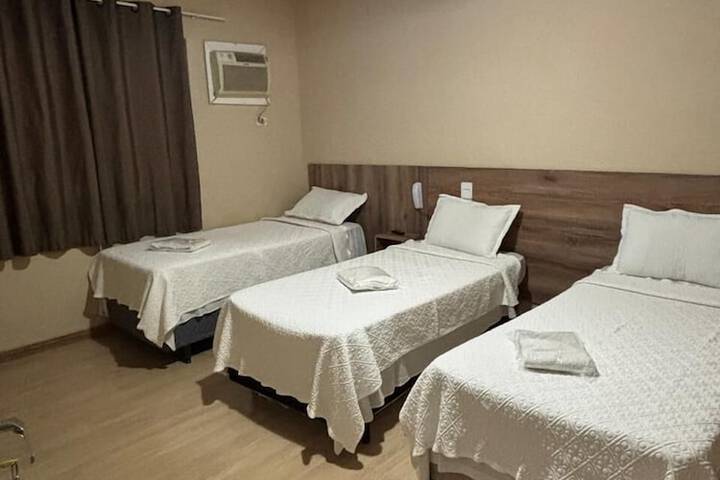 Room 3 of 35