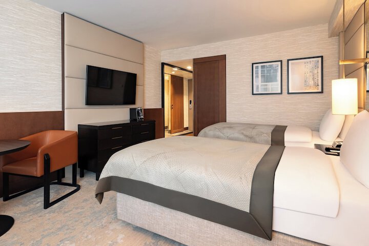 Room 114 of 457