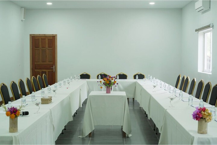 Ballroom/Hall 169 of 189