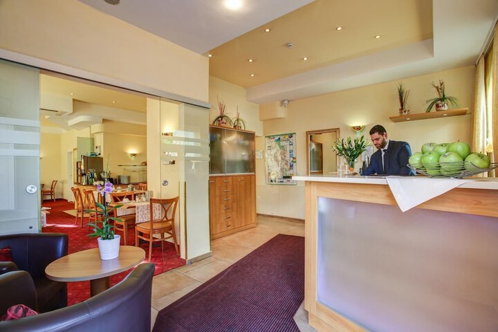 Hotel Lobby