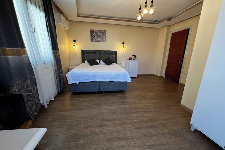 Room 14 of 58