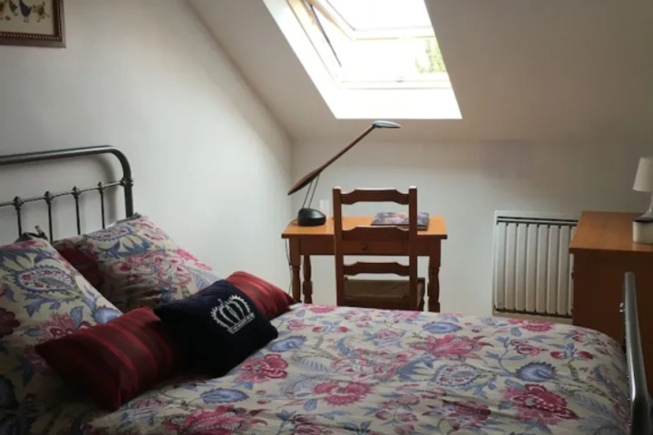 Room 2 of 4
