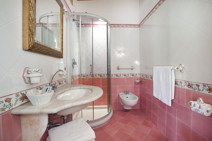 Bathroom Interior Photo