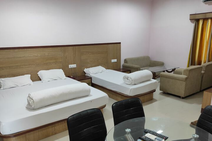 Room 10 of 64