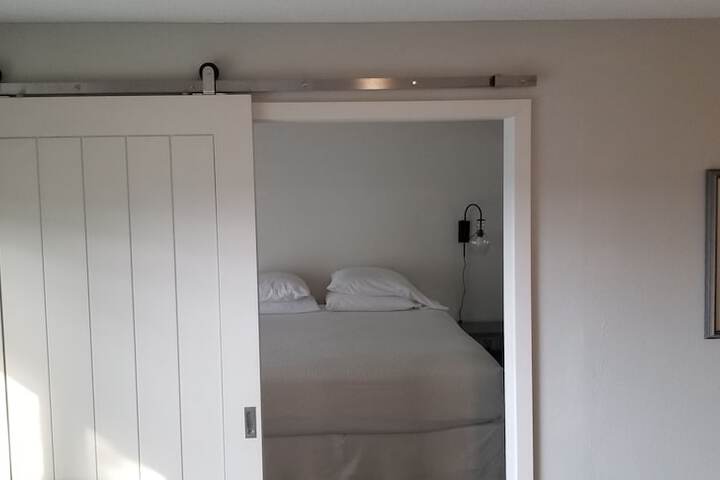 Room 45 of 231
