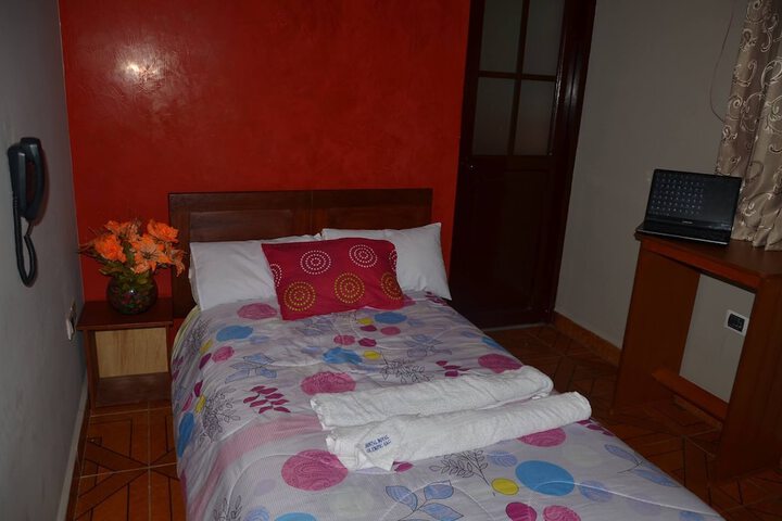 Room 3 of 36
