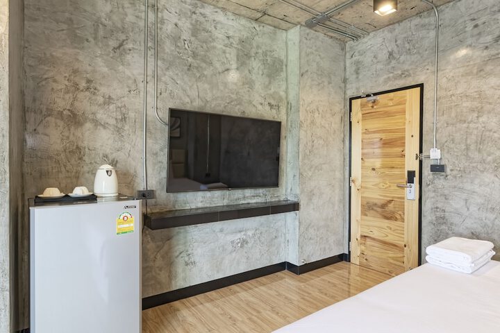 Room 20 of 39