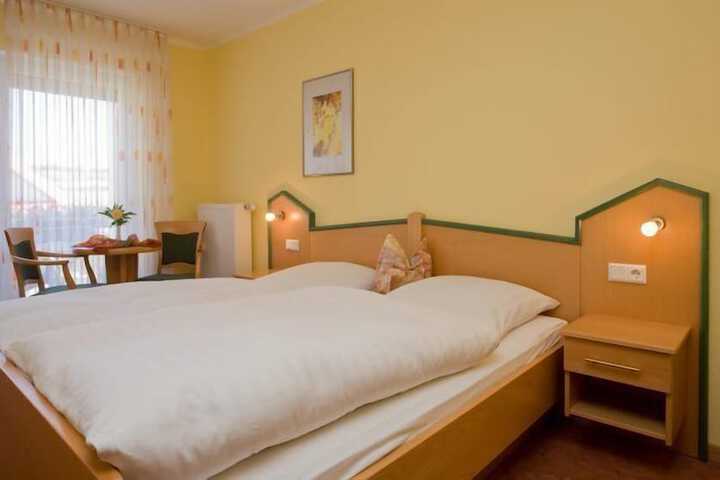 Room 4 of 47