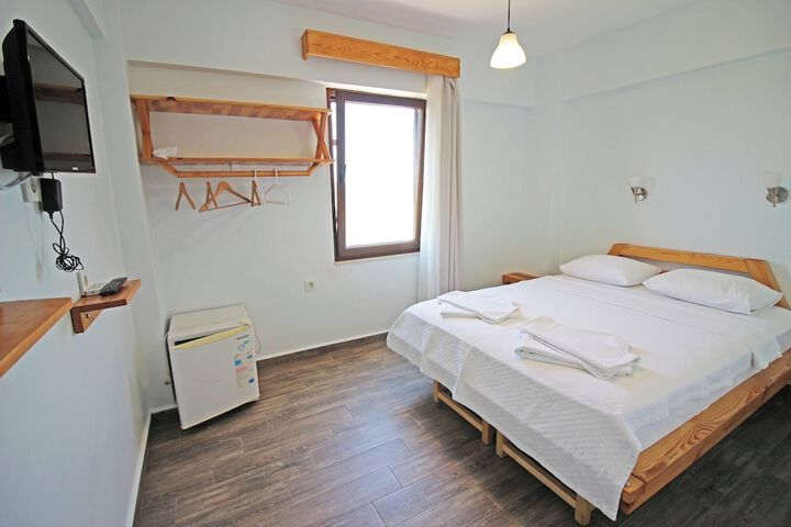 Room 2 of 54