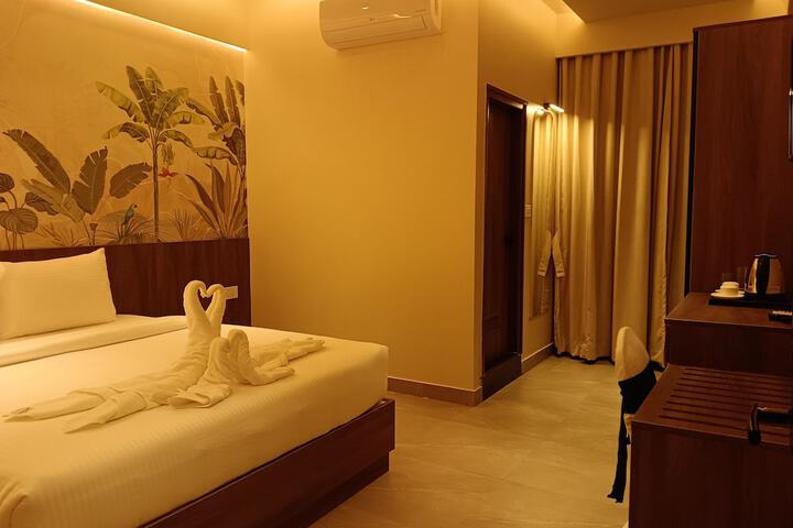 Room 25 of 60