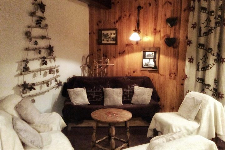 Lounge 47 of 67