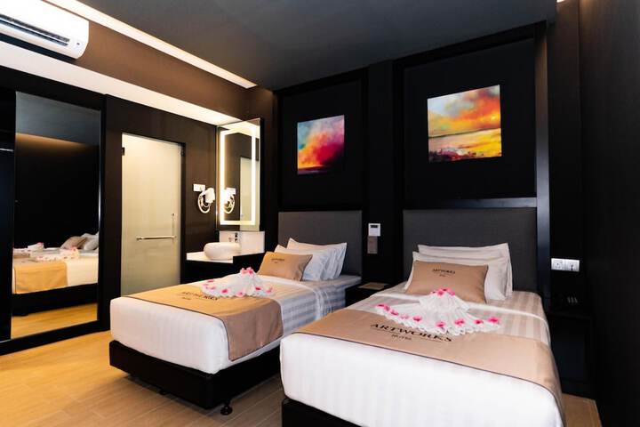 Room 38 of 73