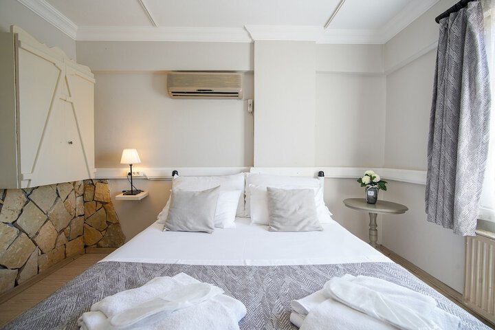 Room 6 of 41