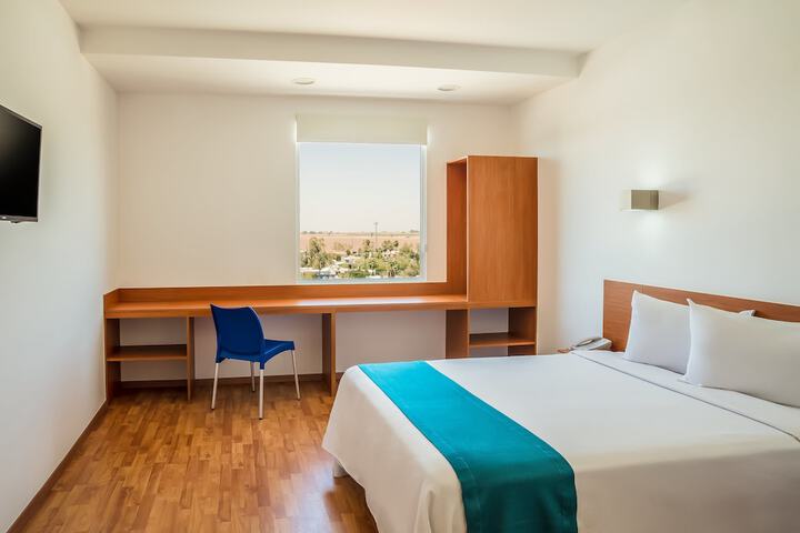 Room 10 of 53