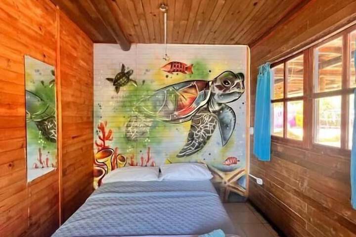 Room 7 of 80