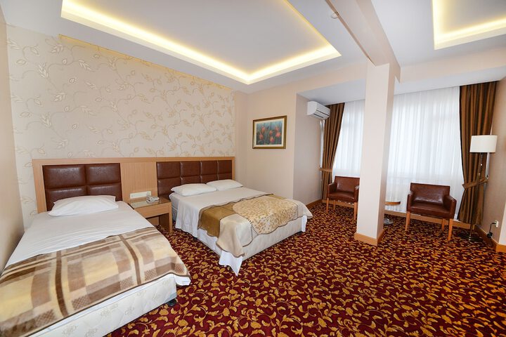 Room 5 of 43