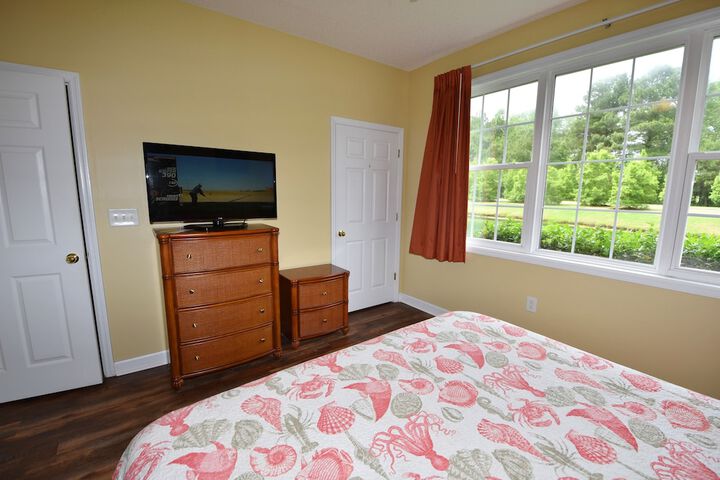 Room 6 of 15