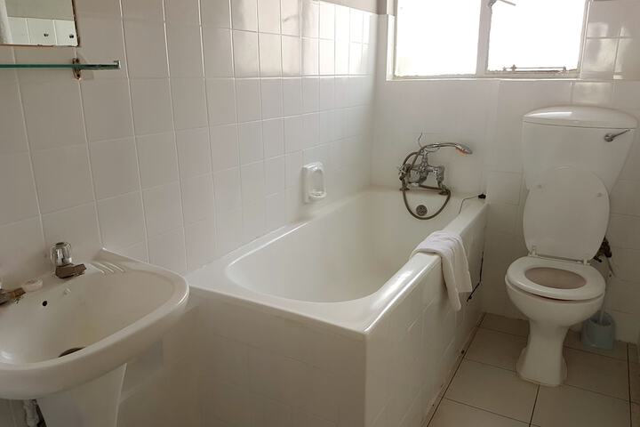 Room 15 of 41