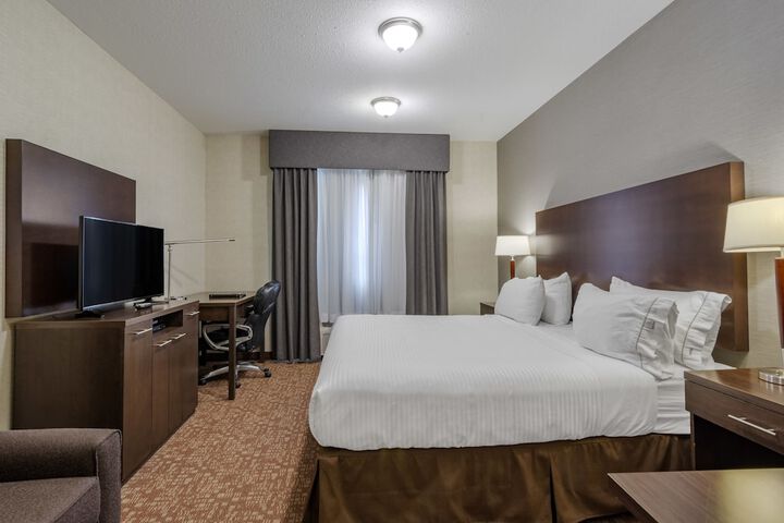 Room 9 of 31
