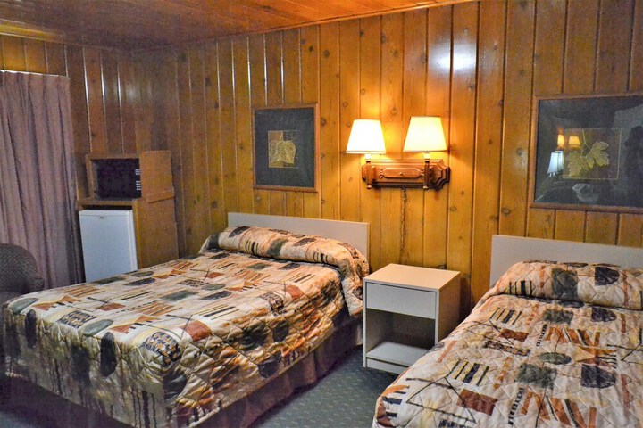 Room 8 of 81