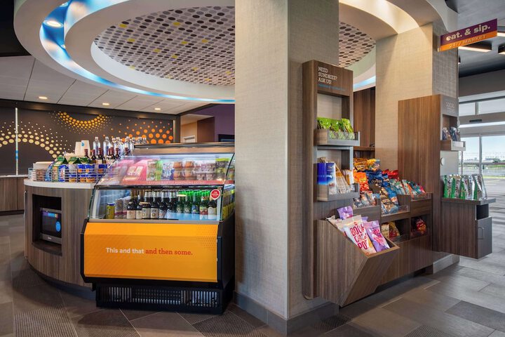 Snack bar