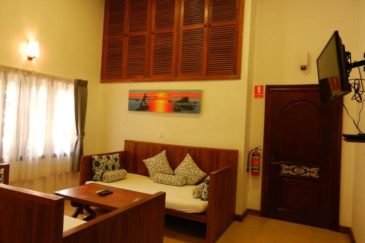 Room 7 of 43