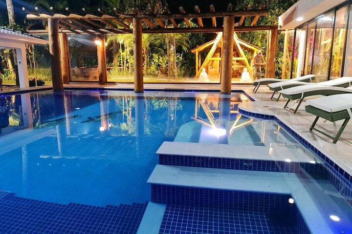 Pool 45 of 50