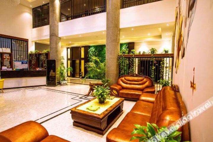 Hotel Interior 15 of 36