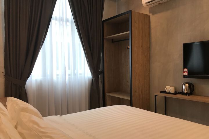 Room 19 of 58