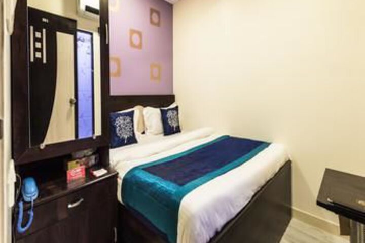 Room 19 of 22