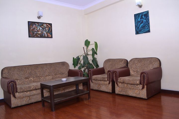 Hotel Interior 7 of 39