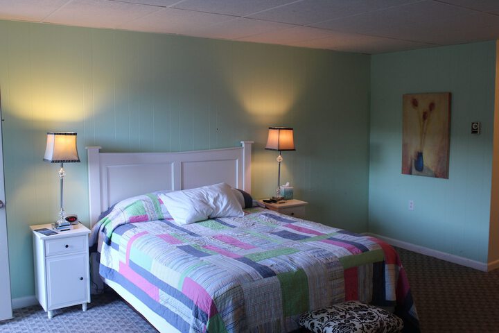 Room 32 of 110