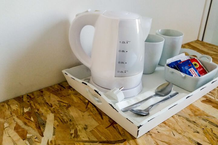 Breakfast/Coffee Service 9 of 10