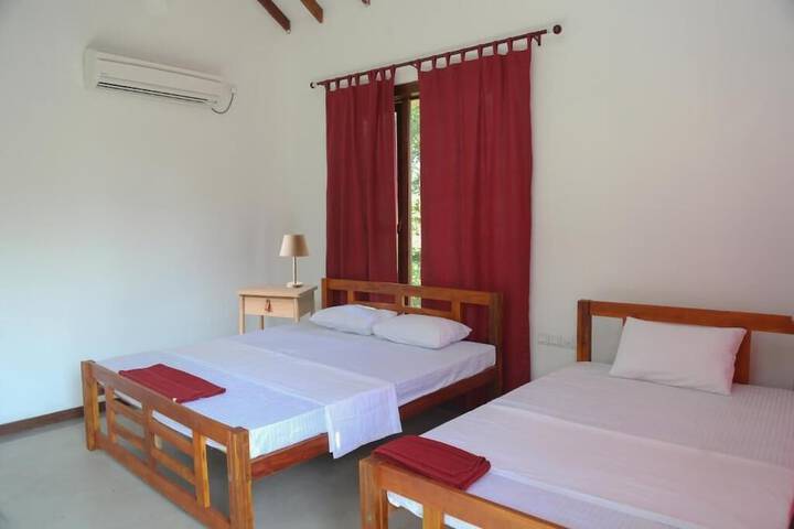Room 6 of 49