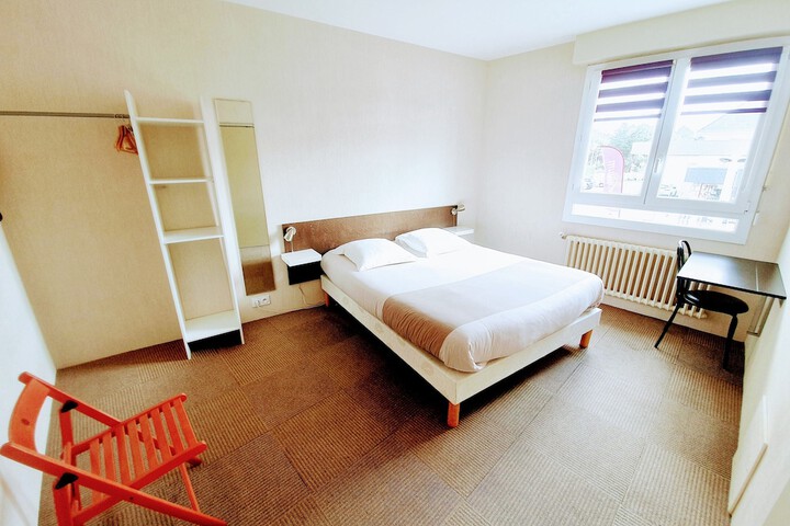 Room 8 of 58