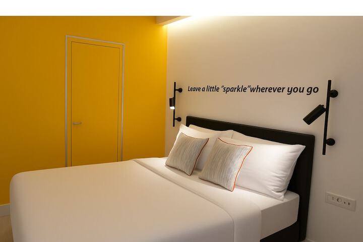 Room 15 of 38