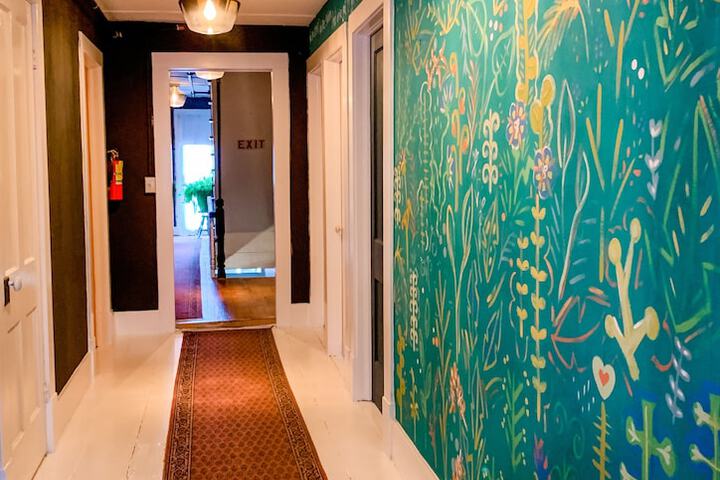 Ballroom/Hall 97 of 130
