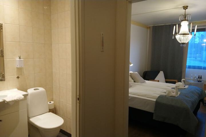 Room 62 of 139