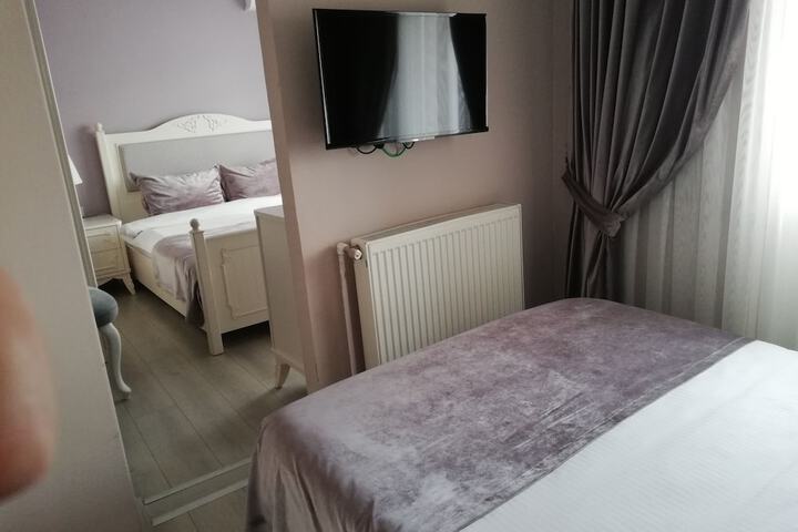 Room 31 of 110
