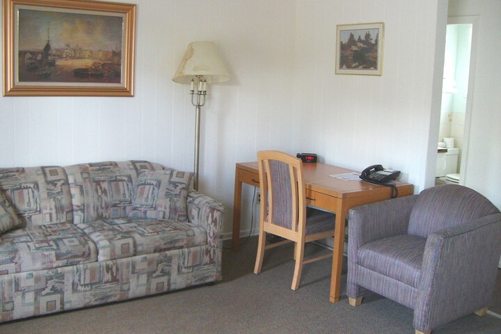 Room 26 of 42