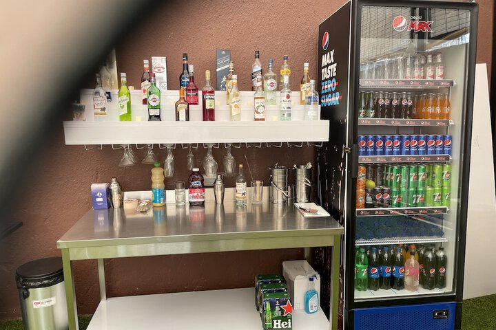 Lounge 190 of 243