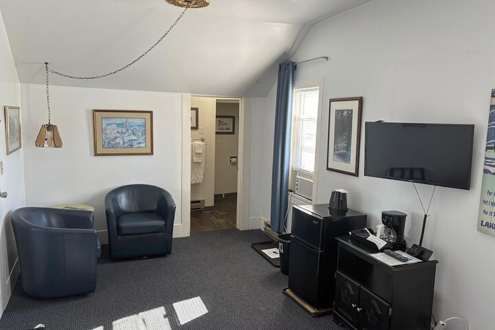 Room 30 of 75