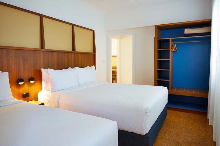 Room 12 of 46