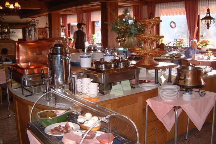 Breakfast/Coffee Service 33 of 65