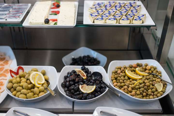 Breakfast buffet